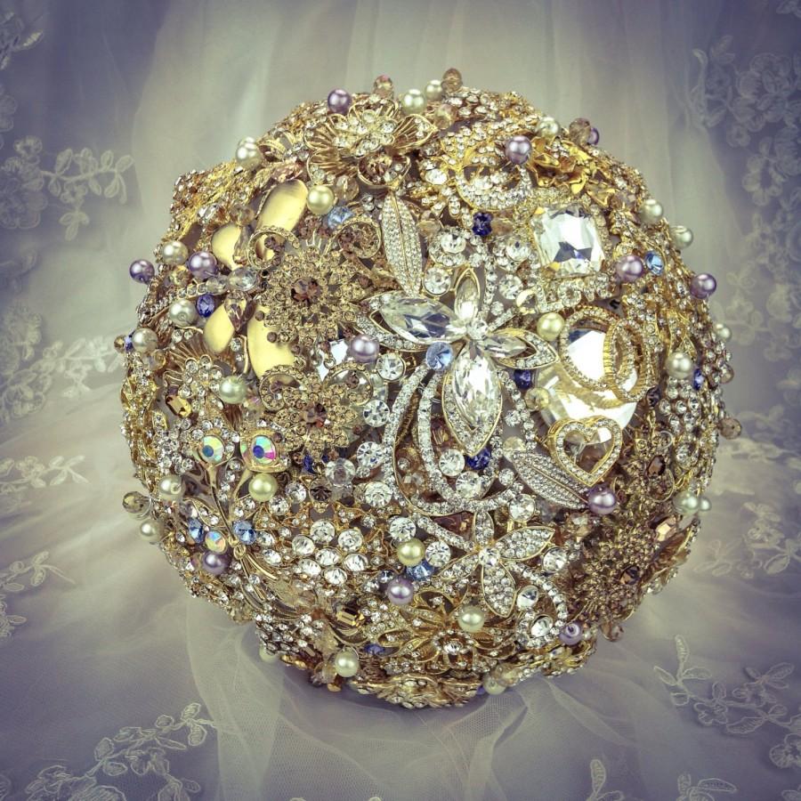 Mariage - Antique Rich Gold Amber Lavender Ivory Swarovski Crystal Bling Brooch Bouquet. Deposit on Amber Topaz Lilac Swarovski Pearl Broach Bouquet.
