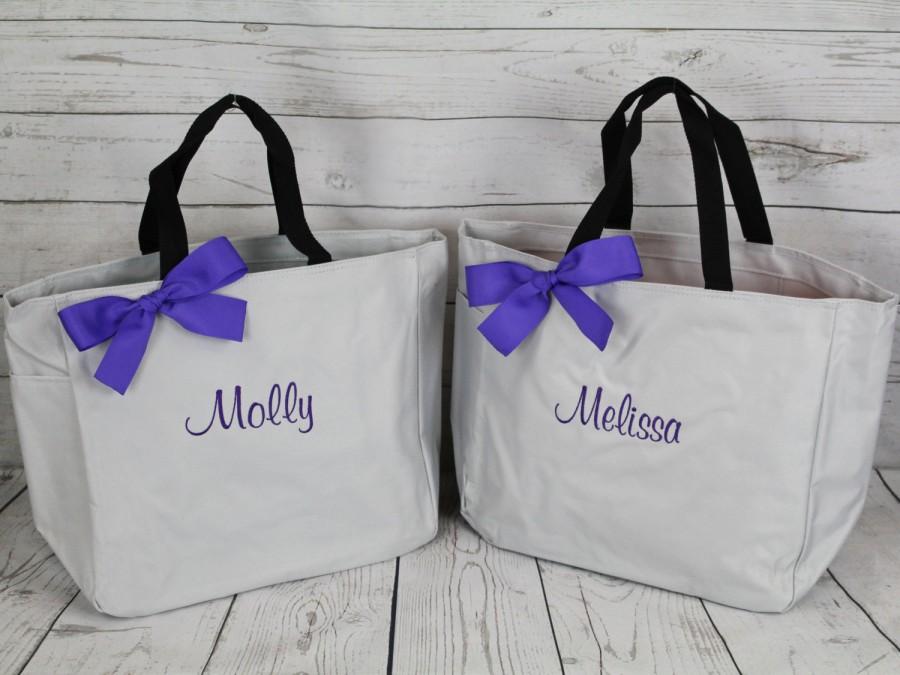 Свадьба - 11 Personalized Bridesmaid Tote Bags, Bridesmaid Gift, Personalized Bridesmaid Tote, Wedding Party Gift, Name Tote