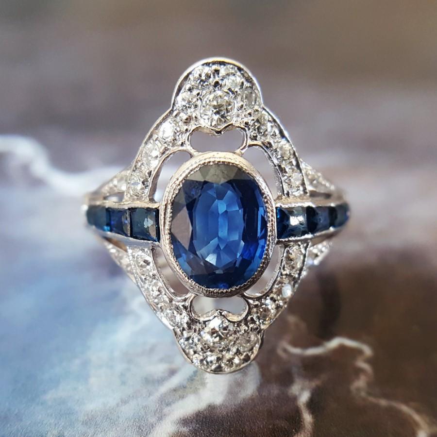 Hochzeit - Sapphire Engagement Ring 