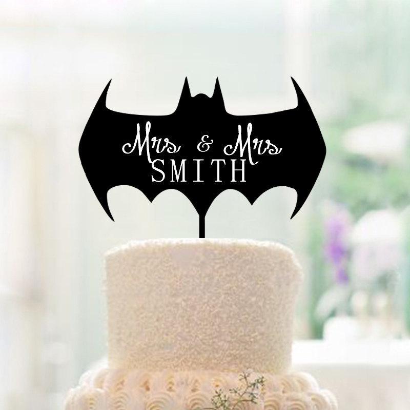 Mariage - Mrs and Mrs Batman Cake Topper,Funny Wedding Cake Topper,Mrs and Mrs Last Name Cake Topper,Batman Cake Topper,AcSame Sex Wedding Cake Topper