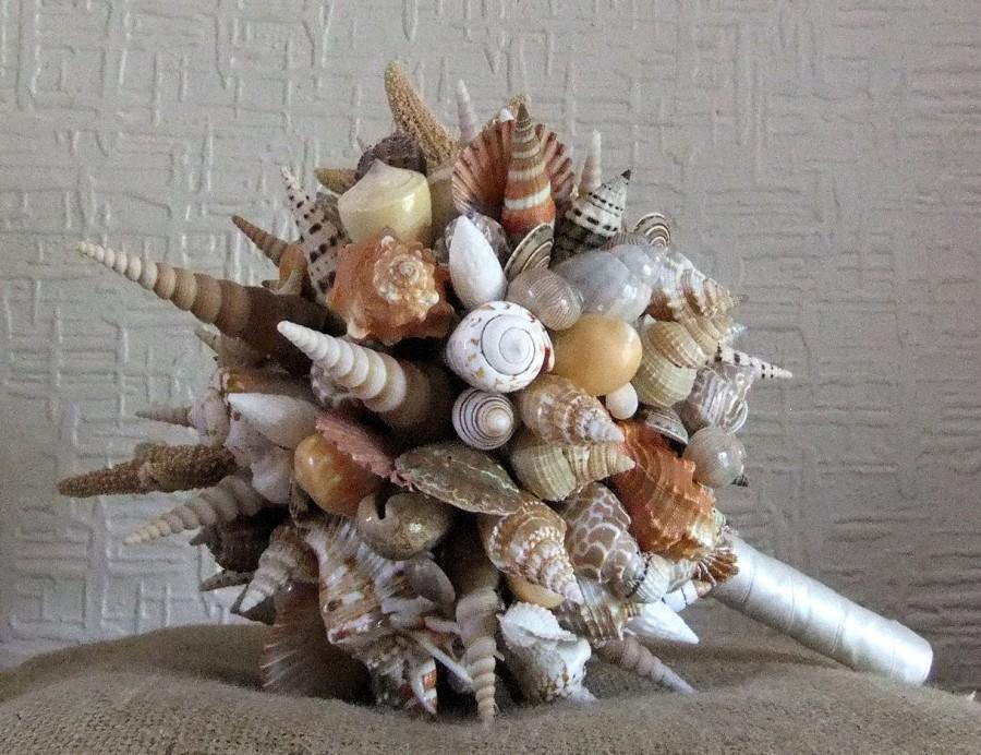 Hochzeit - Seashell Sea Shell Bridal Bouquet - perfect for your beach wedding