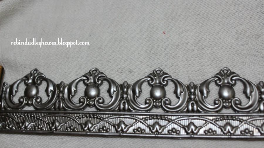 زفاف - metal banding made in USA crown and tiara supply heart shaped leaf pattern