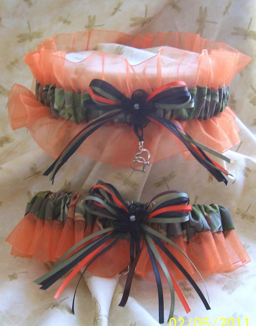 زفاف - Realtree camo with ORANGE wedding garter set