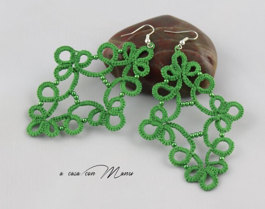 Свадьба - Orecchini in pizzo chiacchierino, lace tatting earrings, verde, green, orecchini pendenti, bijoux, per lei, idea regalo, fatto a mano