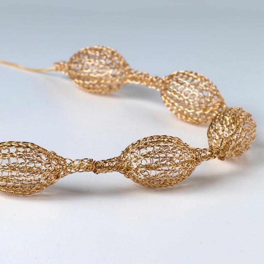 زفاف - Organic necklace , Unique gold artisan necklace , handmade wire crocheted pods necklace