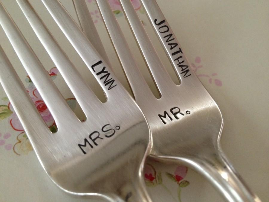 زفاف - vintage silverware hand stamped pastry fork cake fork  Mr. and Mrs.
