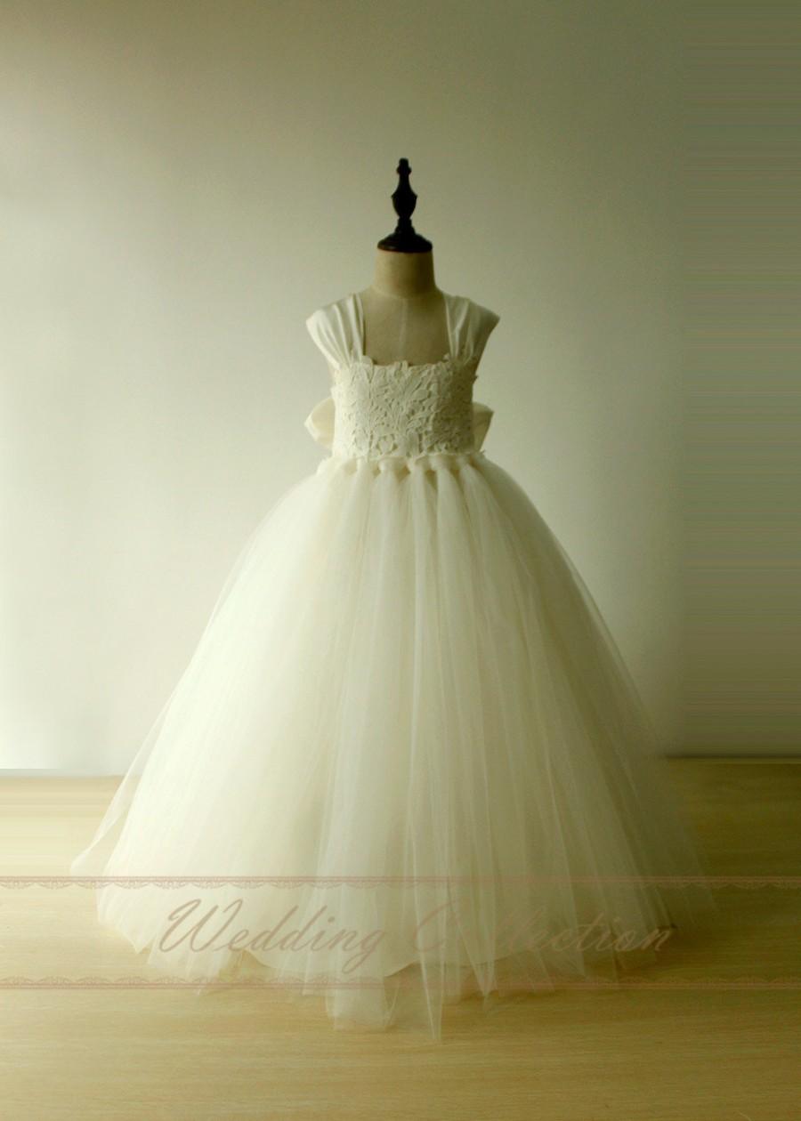 Mariage - Ivory Ball Gown Tutu Flower Girl Dress Lace Tulle Princess Dress Cap Sleeves