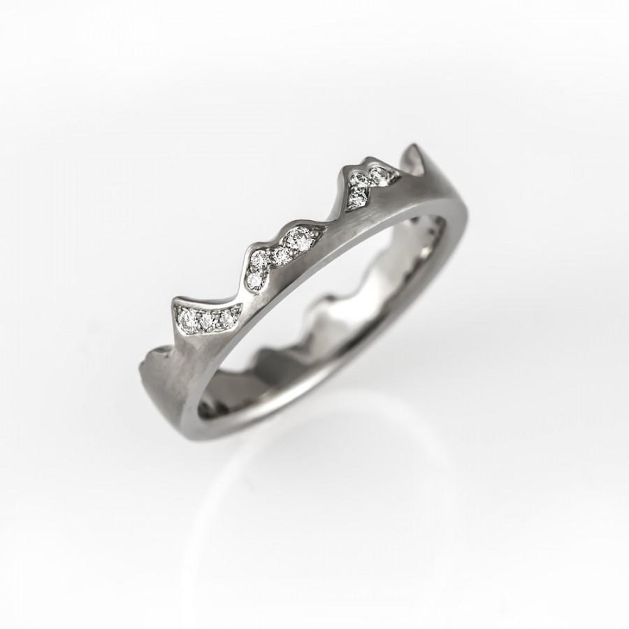 زفاف - Unique engagement ring, unique wedding band, mountains ring, alternative engagement ring, contemporary white gold ring, crown ring