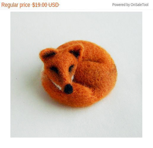 Свадьба - Sleepy Red Fox, Felted Fox Brooch, Animal Jewelry, Felt Fox, Hand Felted Fox Jewelry, Gift ideas