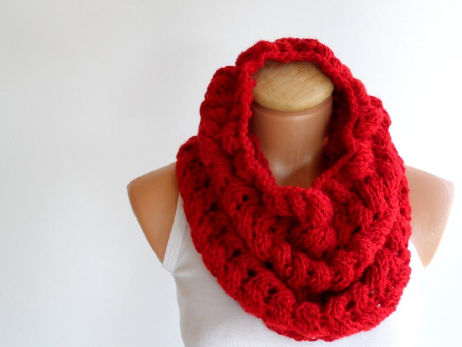 Hochzeit - Cowl, red chunky cowl, Knitting neckwarmer, Red scarf,Chunky scarf,   Neckwarmer, scarf, infinity scarves...