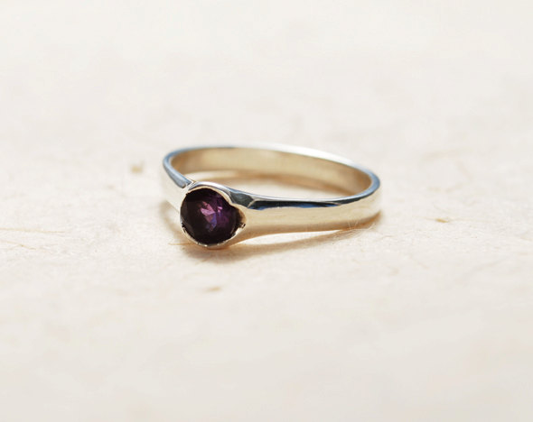 Mariage - Amethyst Engagement Ring, Amethyst anniversary ring, Delicate Amethyst ring, Everyday Amethyst ring, Personalized February birthstone ring