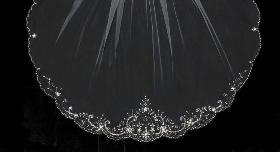 Mariage - Regal Beaded Cathedral or Chapel Length Wedding Veil