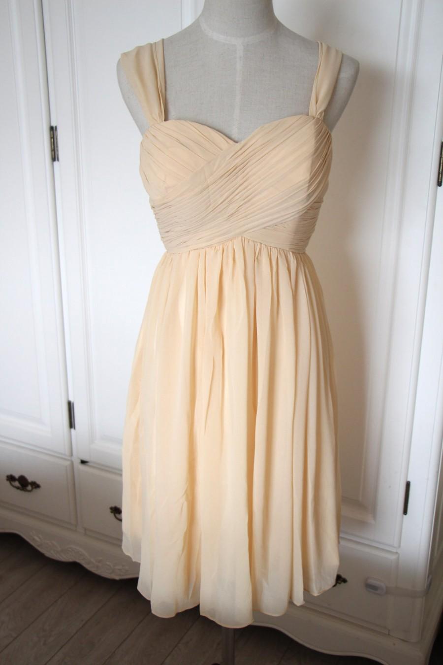 Mariage - Champagne Knee Length Bridesmaid Dress Sweetheart Chiffon Short Bridesmaid Dress with Straps
