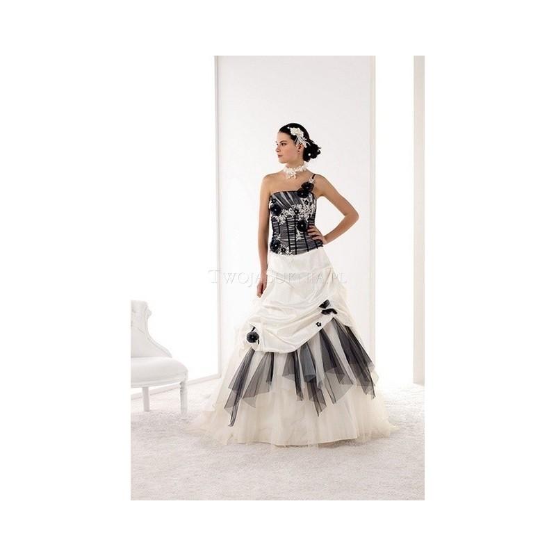 زفاف - Pronuptia Paris - Mademoiselle Amour (2014) - Melle Marise - Glamorous Wedding Dresses