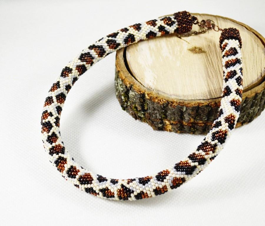 زفاف - Leopard necklace with small glass beads crochet hook Beads necklace Venomous snake Beaded snake Gift for women Seed Beads brown animals