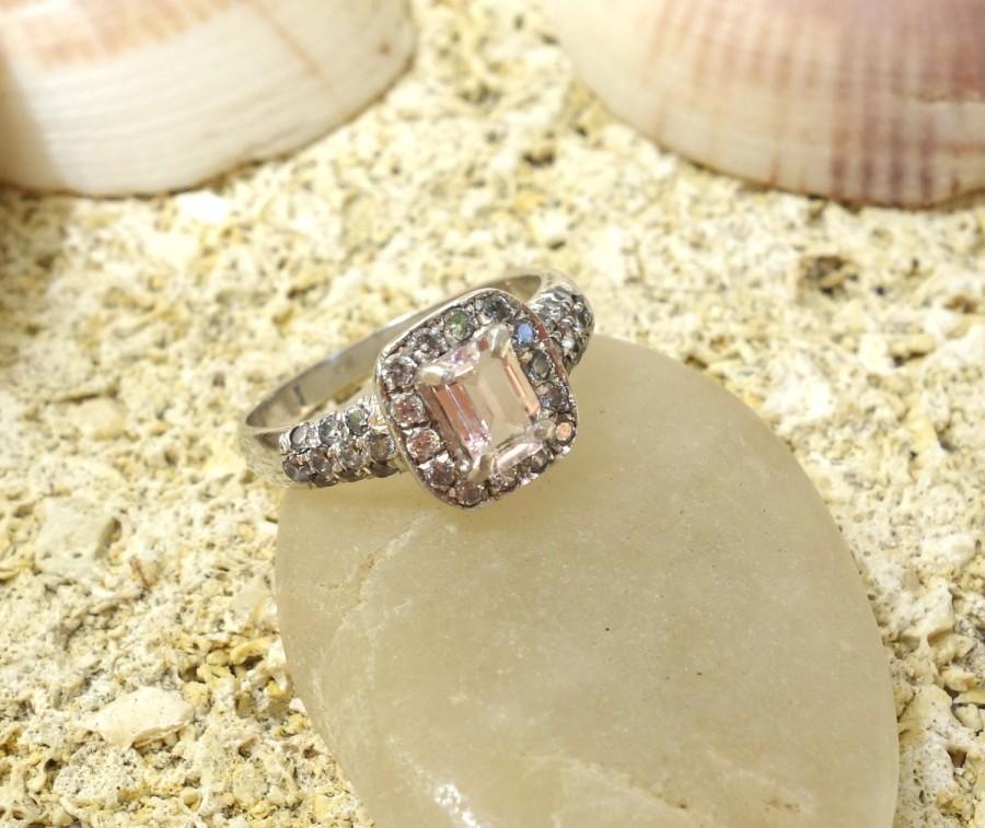 زفاف - Halo Engagement Ring Wedding Ring Unique Engagement Ring Diamond Ring Morganite Engagement Ring Pave Diamonds Solid Gold Vintage Engagement