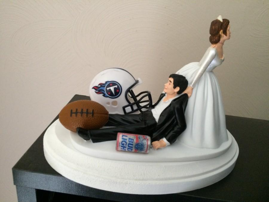 Свадьба - TENNESSEE TITANS Cake Topper Bridal Funny Humorous Wedding Day Football  team  Football Themed with matching Bridal  garter