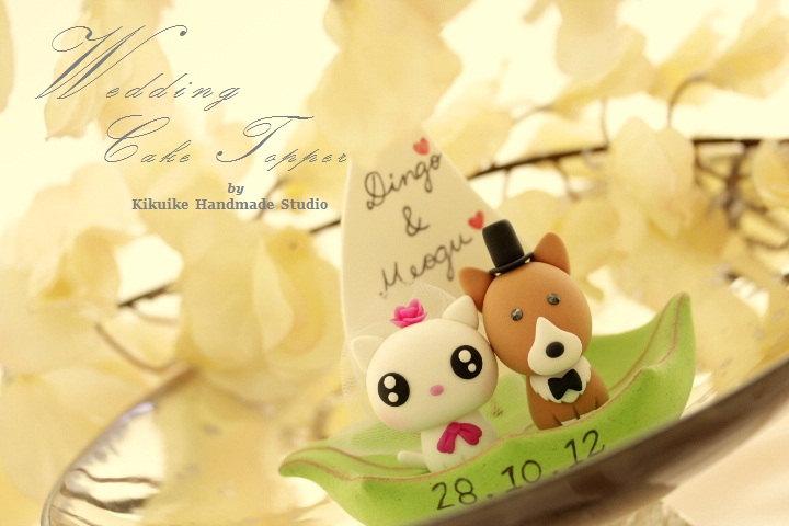 Wedding - corgi and cat Wedding Cake Topper-love kitty,love cat and dog  with leaf boat---k876