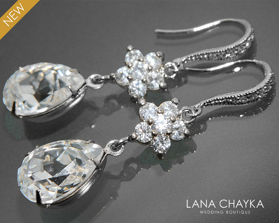 Hochzeit - Crystal Chandelier CZ Bridal Earrings Swarovski Rhinestone Teardrop Earrings Wedding Earrings Bridal Jewelry Crystal Silver Dangle Earrings