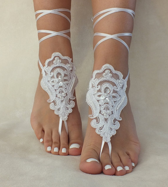 Hochzeit - white lace barefoot sandals, FREE SHIP, beach wedding barefoot sandals, belly dance, lace shoes, bridesmaid gift, beach shoes