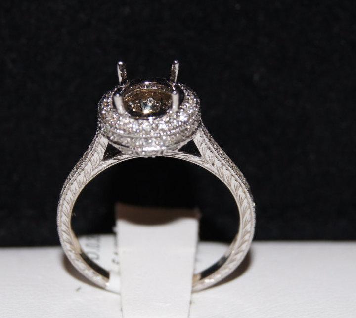 زفاف - Antique inspired 14k White Gold Halo  Engraved Diamond Engagement Ring ,Semi Mount  , Setting only , for different sizes of round cut stone