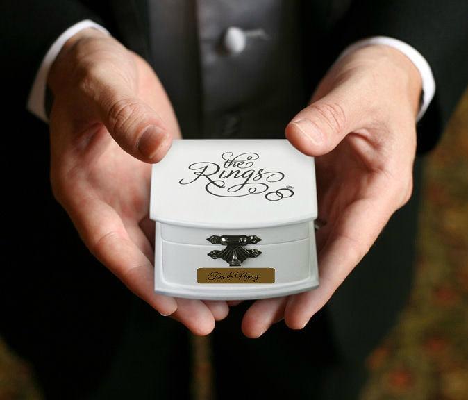 Mariage - Personalized Ring Bearer Box Engraved For Free Alternative Ring Bearer Pillow Wood Case For Wedding Rings For Ring Bearer To Use