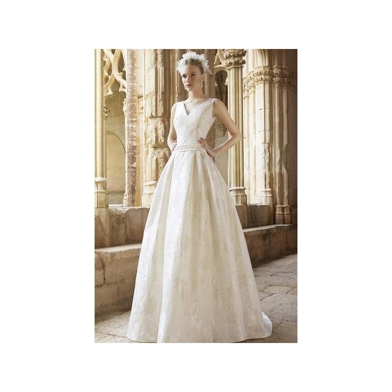 Hochzeit - Vestido de novia de Raimon Bundó Modelo Musa - 2015 Princesa Pico Vestido - Tienda nupcial con estilo del cordón