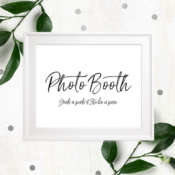 Mariage - Wedding DIY Photo Booth Sign-Rustic Chic Printable Engagement Party-Bridal Shower-Birthday Party-Stylish Hand Lettered-Modern Script Sign