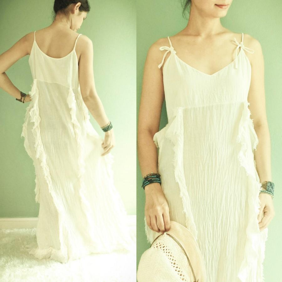 زفاف - Sale 50% Off,  Boho Gypsy Cami Maxi Wedding Dress with Frayed Edges in Off White, Beach Gypsy Boho Summer Wedding