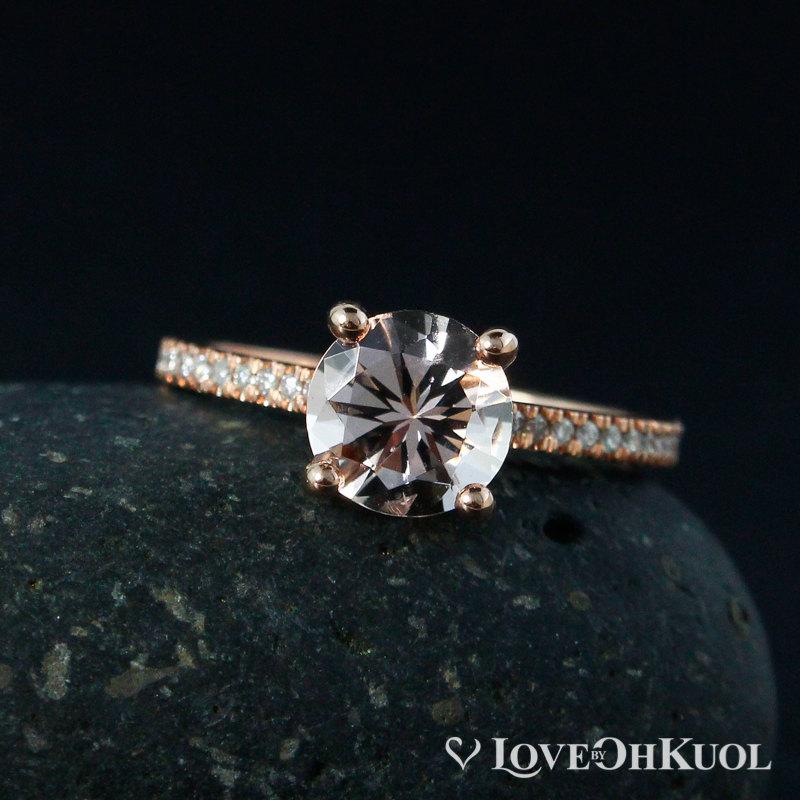 Wedding - Pink Morganite Solitaire Engagement Ring – Round Brilliant Cut