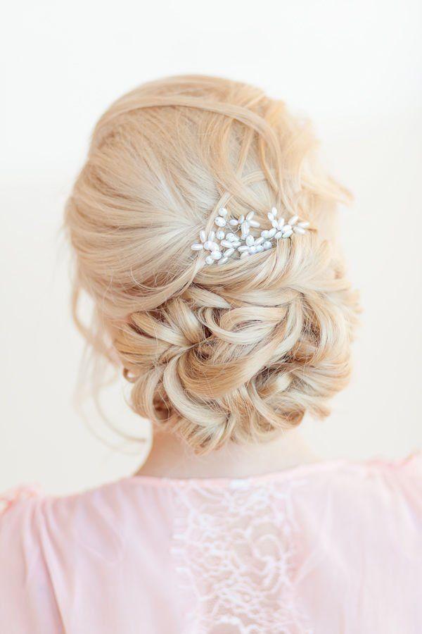 Свадьба - 22 Bride’s Favorite Wedding Hair Styles For Long Hair