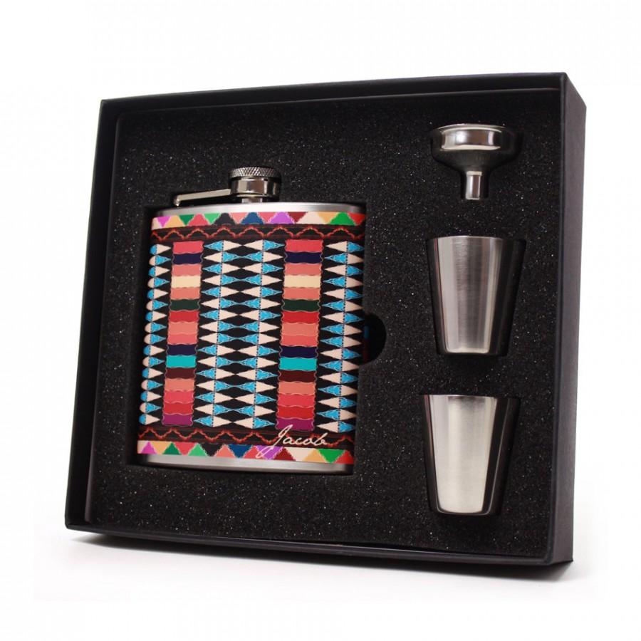 Wedding - Personalized flask gift set // Aztec design