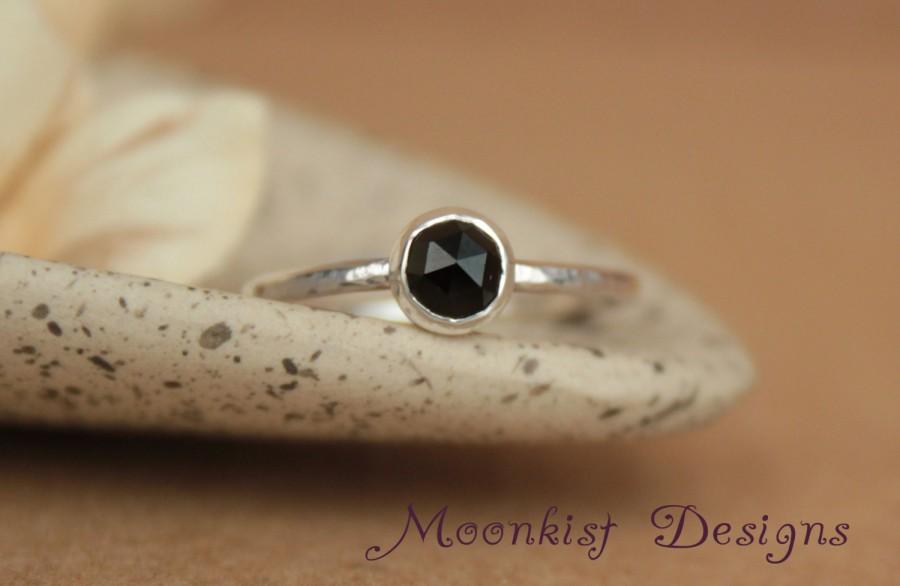 Mariage - Unique Rose Cut Bezel-Set Solitaire in Sterling - Striking Black Onyx Promise Ring - Black Onyx Engagement Ring - Bridesmaid Gem Ring