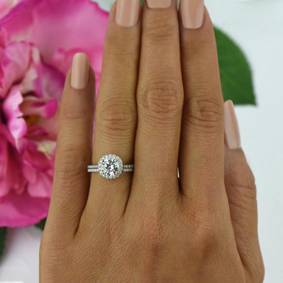 زفاف - 1.5 ctw Round Classic Halo Ring, Bridal Set, Man Made Diamond Simulants, Half Eternity Ring, Engagement Ring, Wedding Set, Sterling Silver