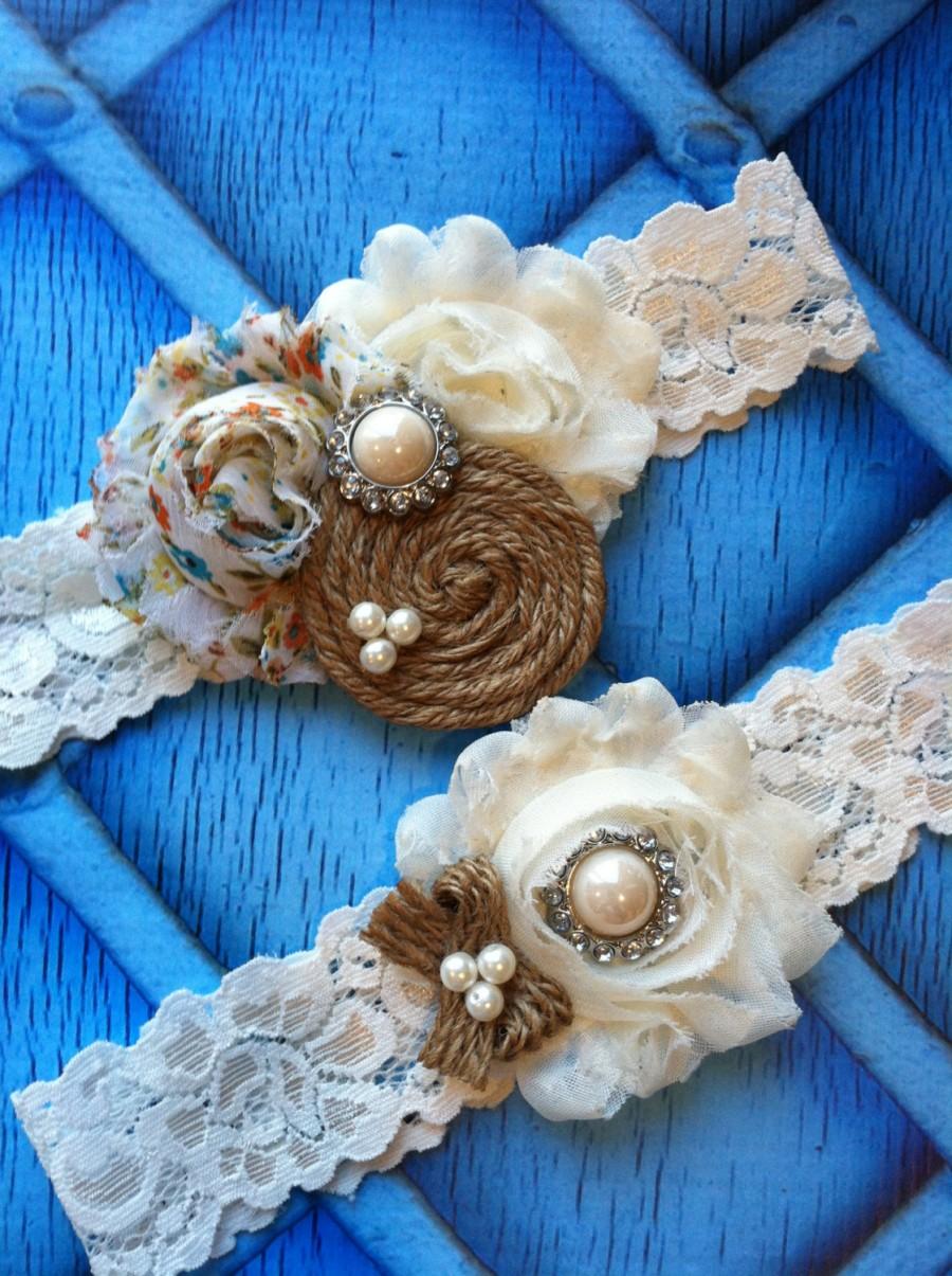 Свадьба - wedding  garter , burlap garter , blue floral flower garter , toss included
