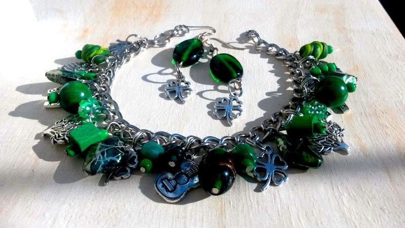 Hochzeit - St.Patrick's day, clover bracelet, mixed media, green bracelet, clover earrings, shamrock, gift of love, graduation gift, birthday gift