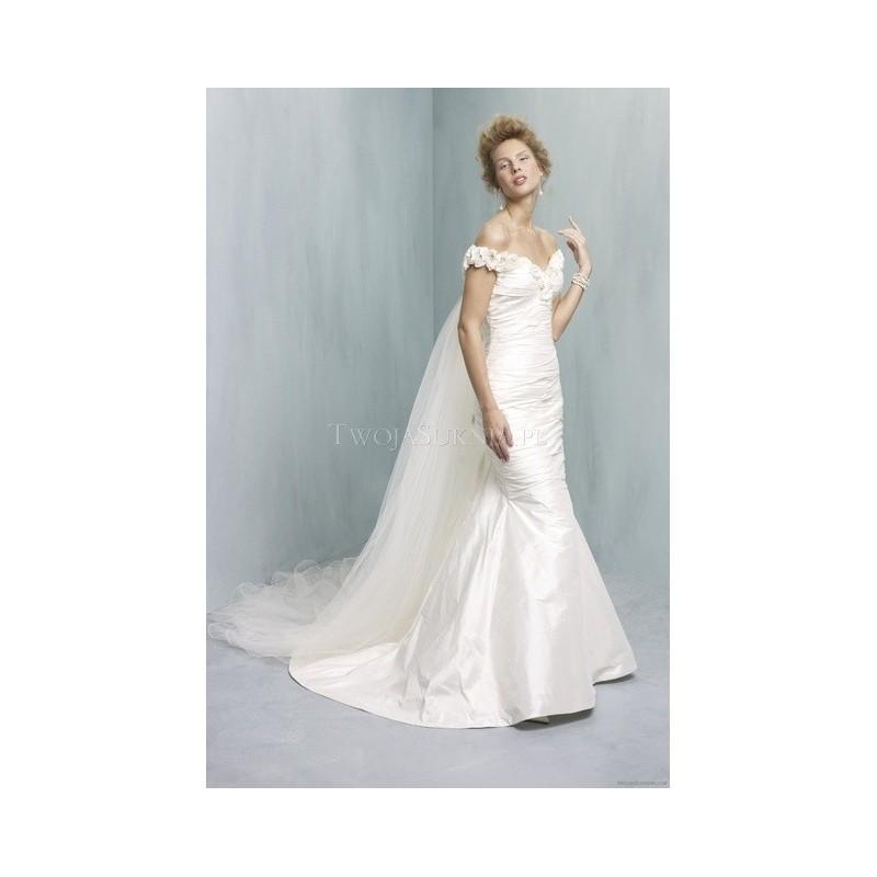 Wedding - Ian Stuart - Supernova (2013) - Nightingale - Glamorous Wedding Dresses
