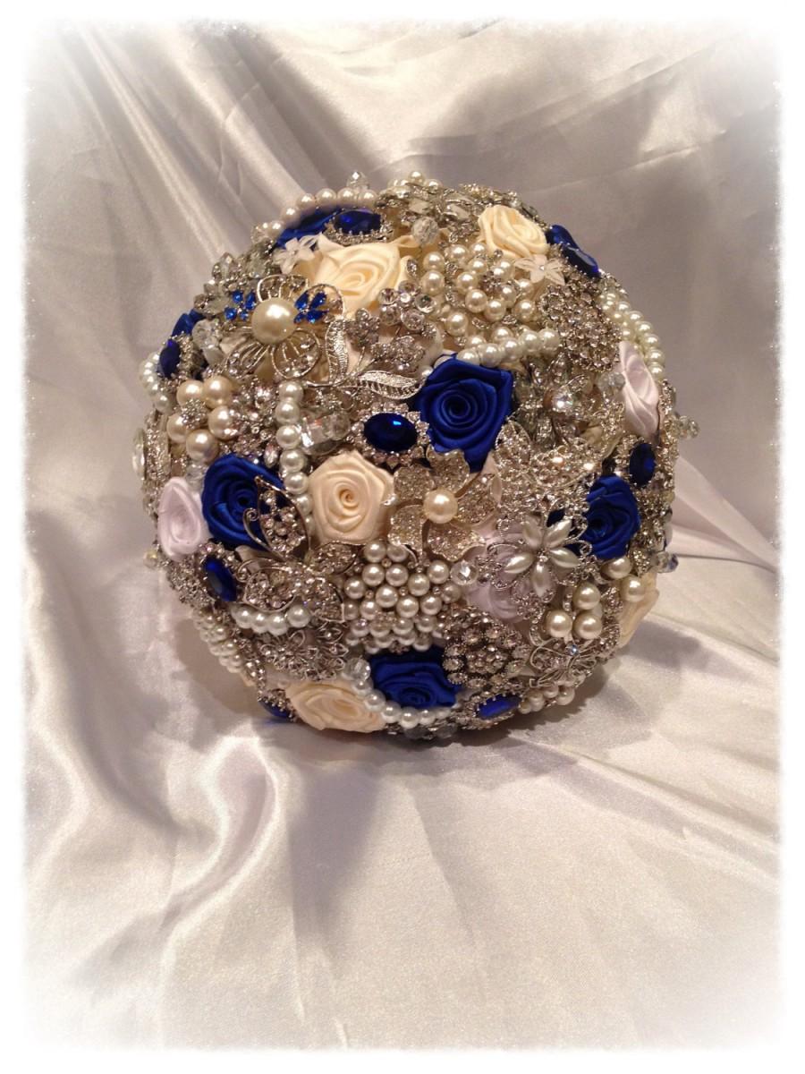 Hochzeit - Brooch Bouquet. Deposit on made to order Blue Wedding Heirloom Bridal Broach Bouquet.