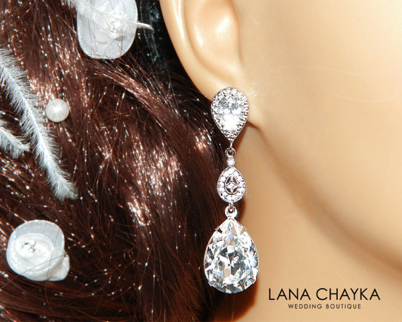 Свадьба - Crystal Chandelier CZ Bridal Earrings Swarovski Clear Rhinestone Teardrop Earrings Wedding Bridal Jewelry Crystal Silver Dangle Earrings