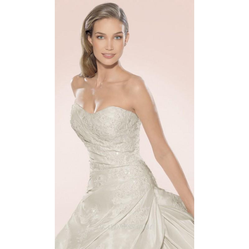 Wedding - Avenue Diagonal 2812 Bridal Gown (2010) (AD10_2812BG) - Crazy Sale Formal Dresses