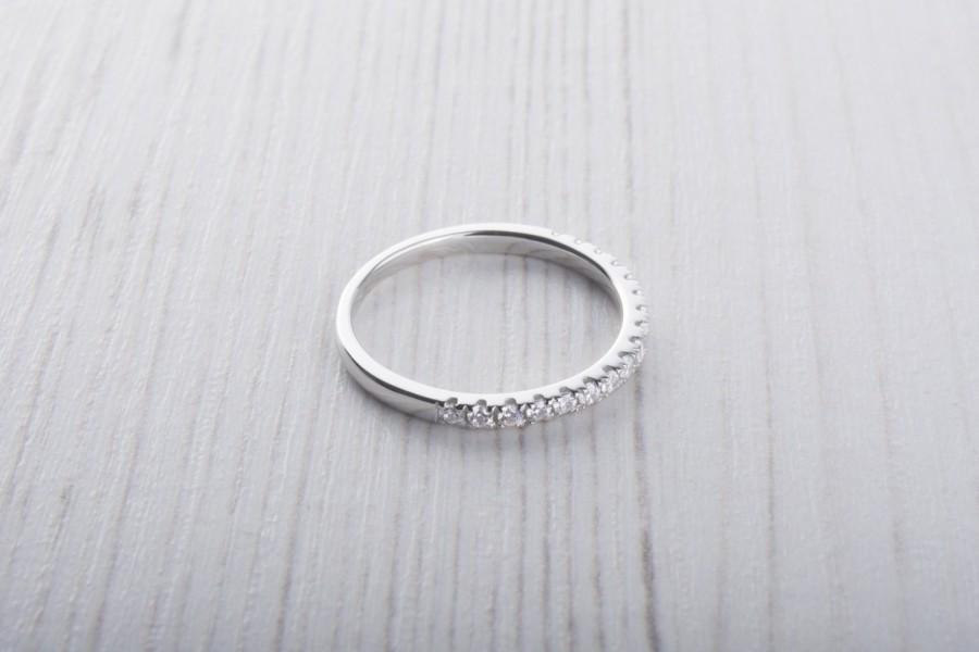 Mariage - 1.8mm wide Lab Diamond Half Eternity ring  in white gold or Silver - stacking ring - wedding band - handmade engagement ring