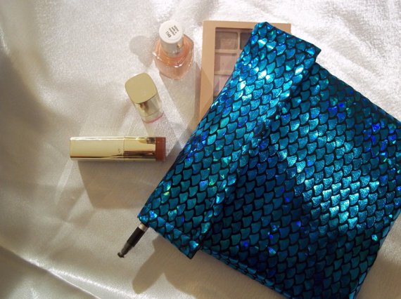 Hochzeit - Mermaid Makeup Bag, Mermaid Cosmetic Bag, Cosmetic Bag, Makeup Bag, Mermaid Gifts, Mermaid Bag, Blue Mermaid Pouch, Bridesmaid Gifts, Bags