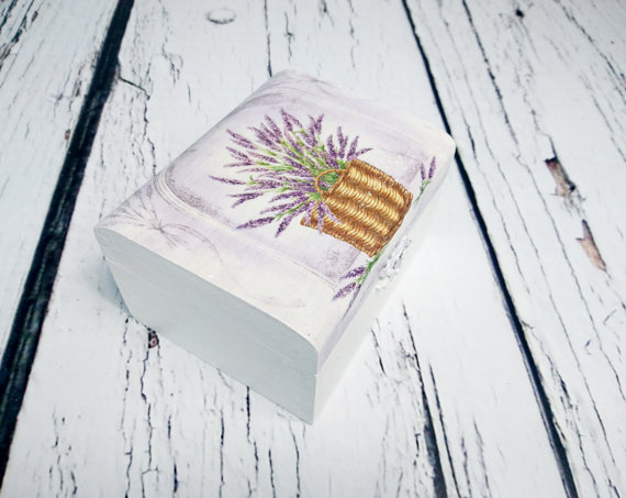 زفاف - MADE ON ORDER Decoupage wooden trinket box bridesmaid gift personalised lavender violet flower Provence wedding decoupage small box gift