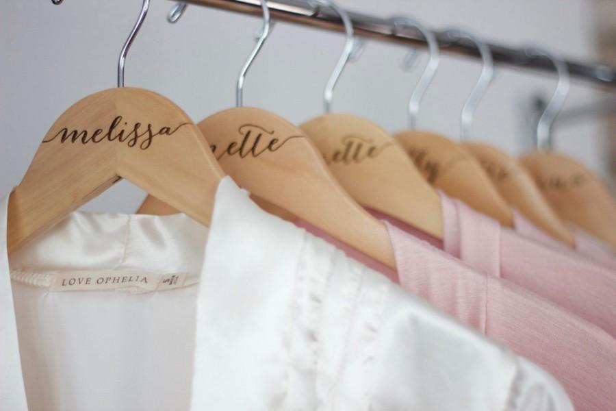 زفاف - Bridesmaid hangers, Will you be my bridesmaid gift idea, wood hanger, bridal shower gift, wedding dress hanger