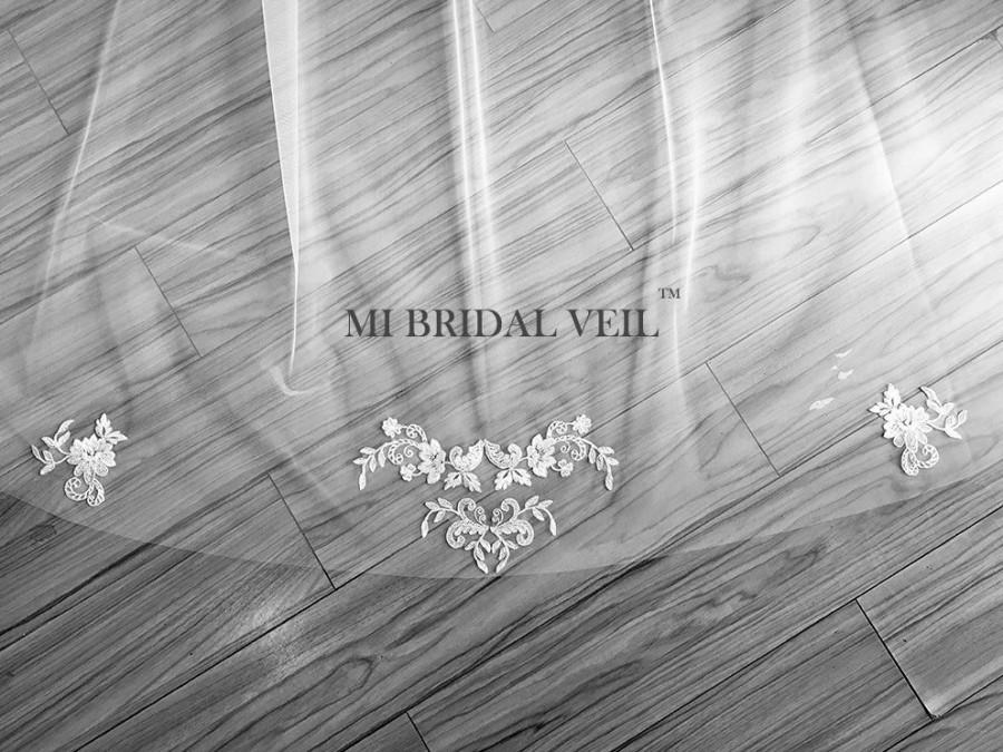 زفاف - Silver Lace Bridal Veil, Vintage Inspired Silver Lace Applique Bridal Veil, Custom Lace Veil in Chapel and Cathedral Length