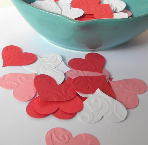 زفاف - Embossed paper hearts - 50+  hearts in pink, white, & red -  paper heart confetti - perfect for Valentines, weddings, and special occasions