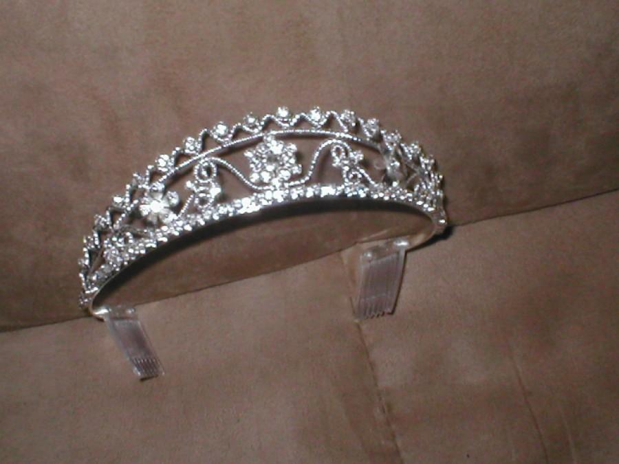 Hochzeit - Rhinestone Bridal Tiara Headpiece