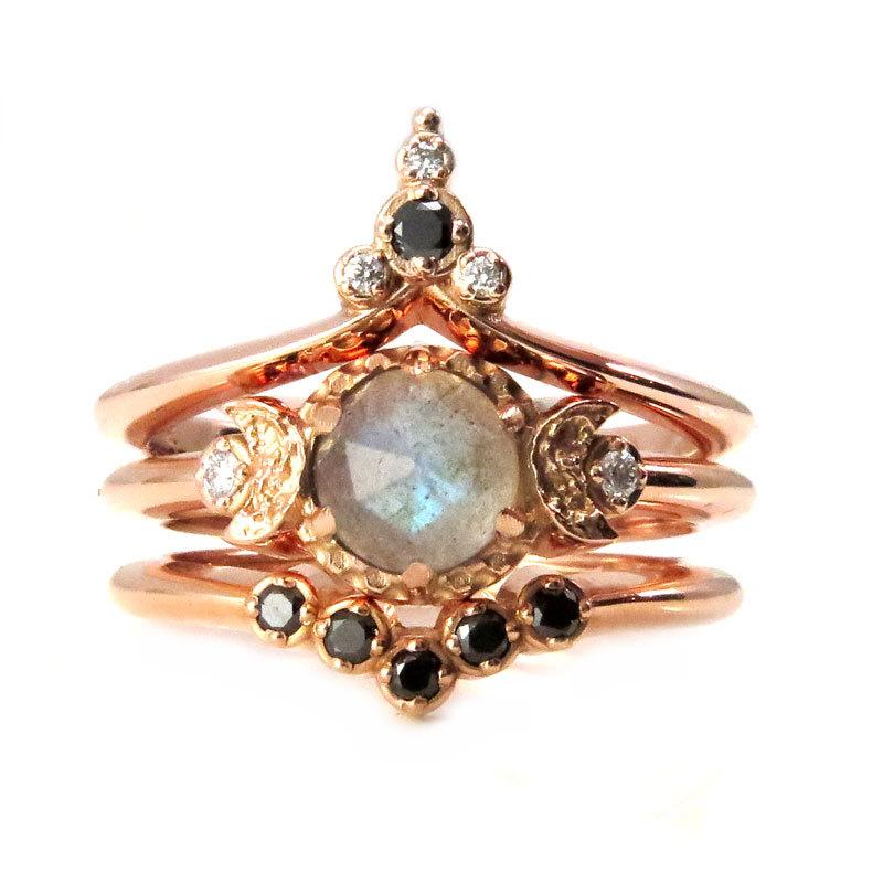 Wedding - Moon Temple Rose Gold Engagement Ring Set - Rose Cut Labradorite with Black and White Diamonds