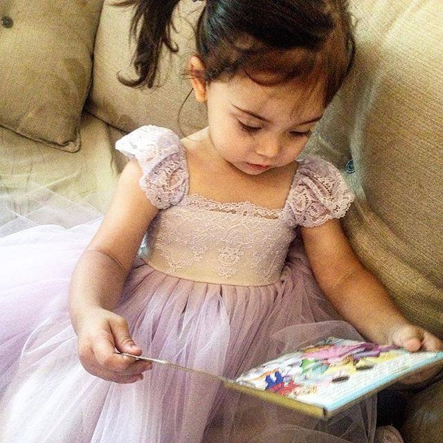 زفاف - Lavender flower girl dress French lace and silk tulle dress for baby girl lilac flower girl dress