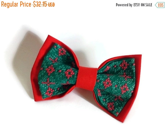 Свадьба - SALE 25% OFF For him gift Red jade men bow tie His anniversary gifts Wedding red and green Groom's gift from mother Father-in-law gift ideas